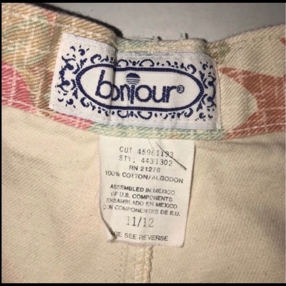 80’s High waist VINTAGE floral shorts 28” waist - Picture 7 of 7